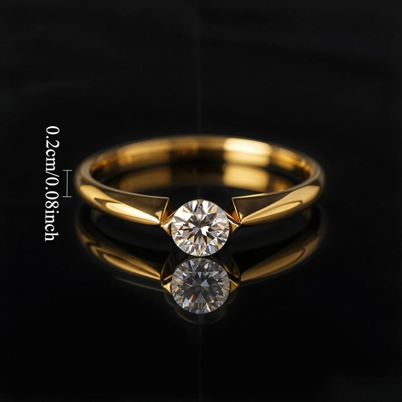 Women's Sparkling Cubic Zirconia Solitaire Ring